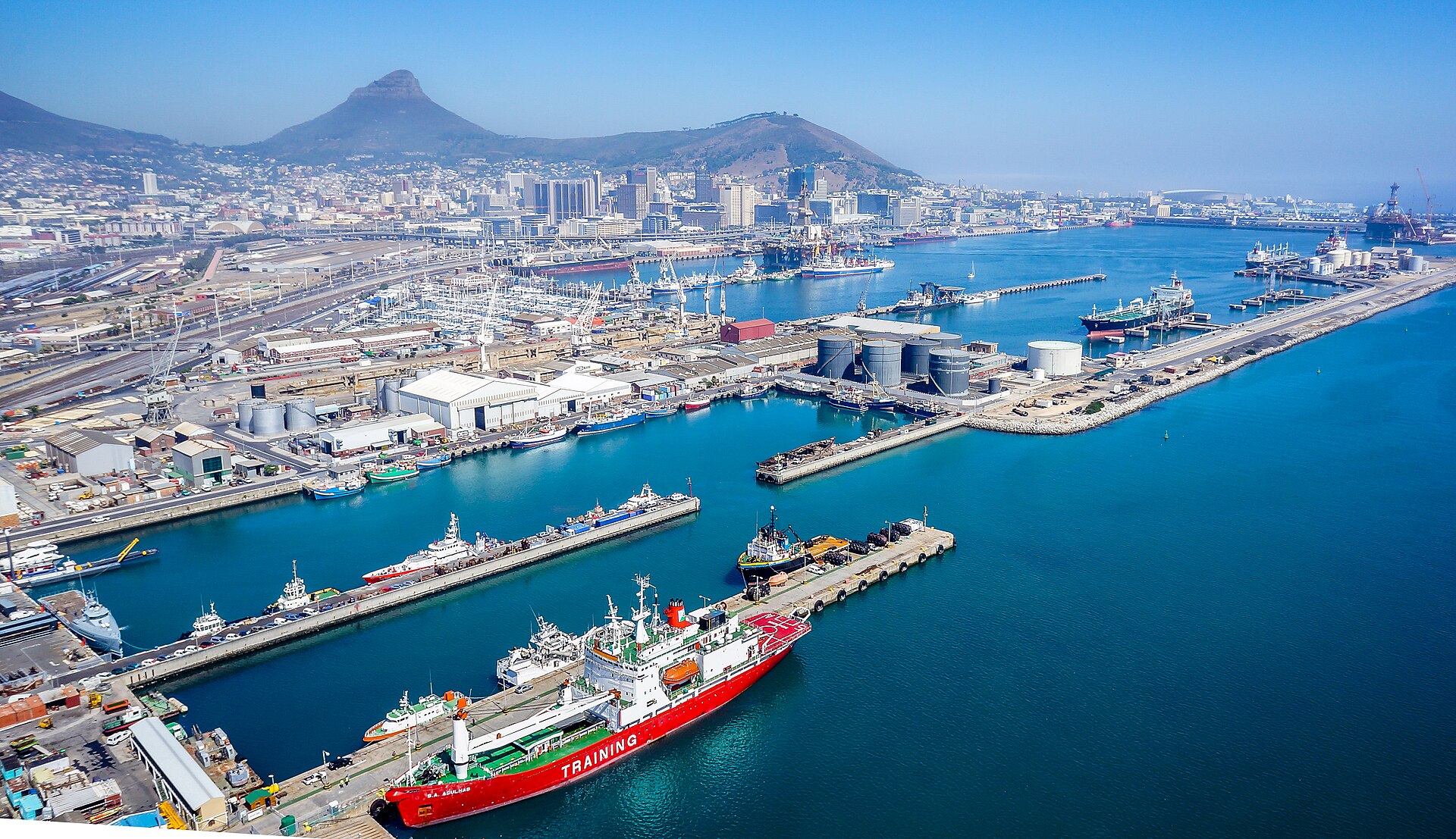 The port of Cape Town in 2014.