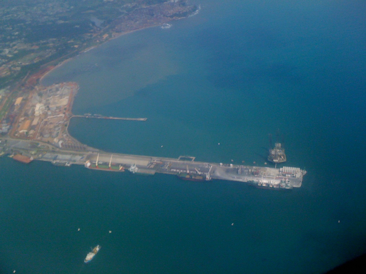 An oil platform off Takoradi harbour, seen from the air.
